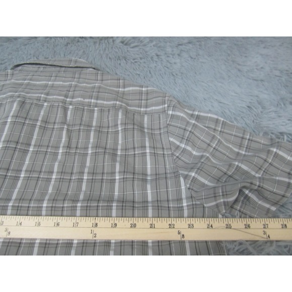 Tony Hawk Shirt Mens XL Gray White Check Button Down Casual Short Sleeve - Picture 8 of 10